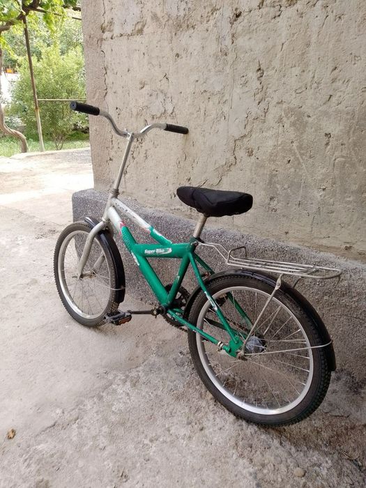Arzon Velikcha bolalar uchun xali yangi