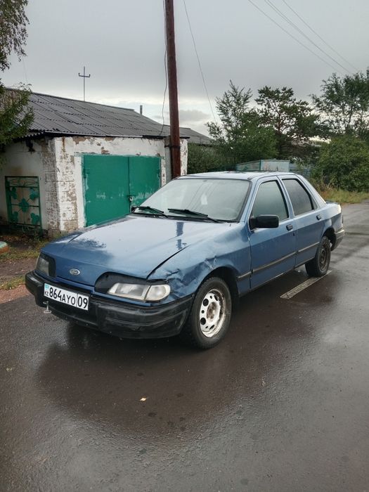 Продам машину Ford Sierra форд Сиерра