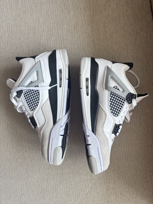 Jordan 4 Military Black