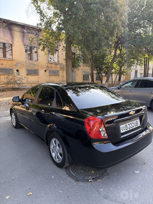 Lacetti gentra в хорошем состоянии