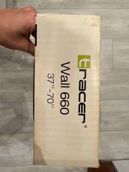 Стойка за телевизор Tracer Wall 660 37–70” – чисто нова, неразопакована