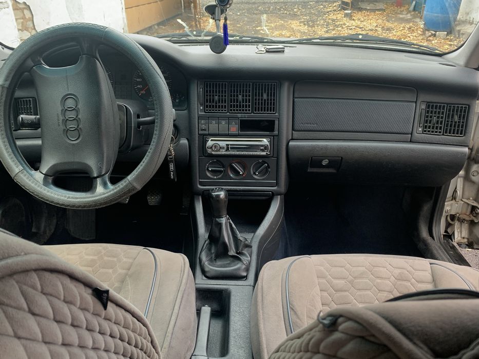Продам Ауди 80, б4