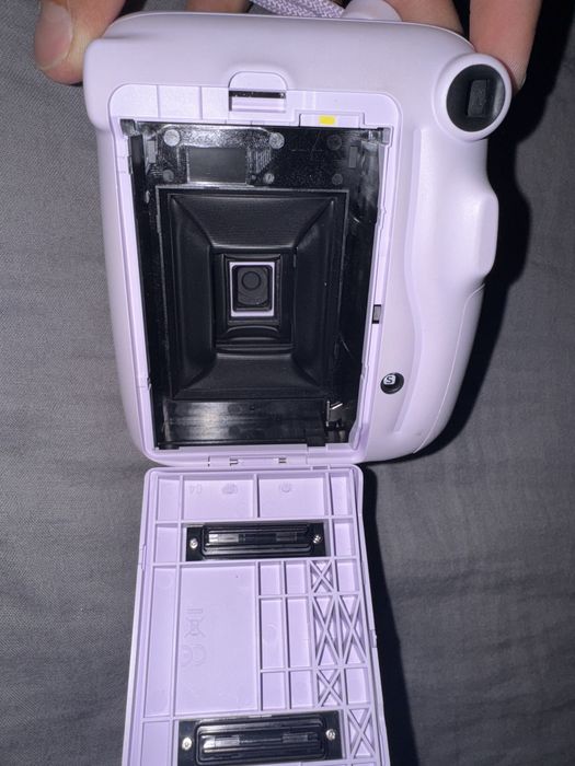 Продажа фотоаппарата instax