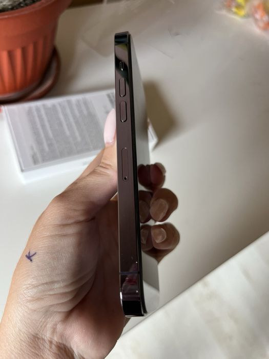 iPhone 14 pro 256g