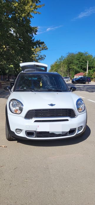 Mini Cooper S All 4 R 60