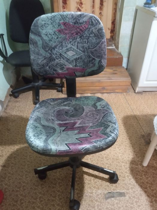 Продам кресла для компьютера в отличном состоянии
