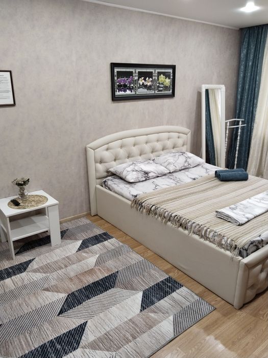 в центре ! час , день,ночь, сутки