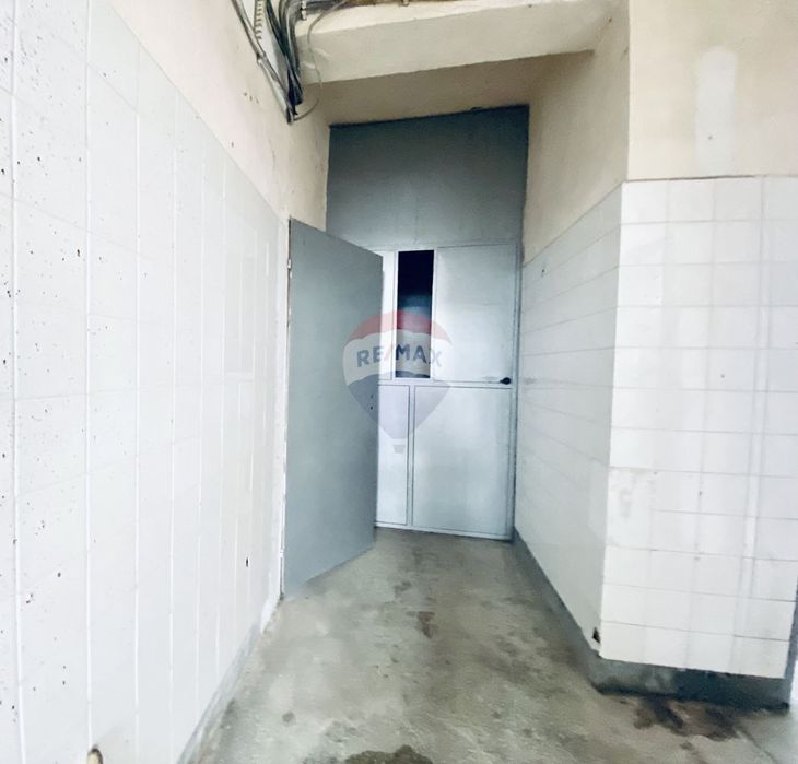 Продава се Промишлена сграда в Балчик - 904 кв.м за 277 €/кв.м - Снимка #11