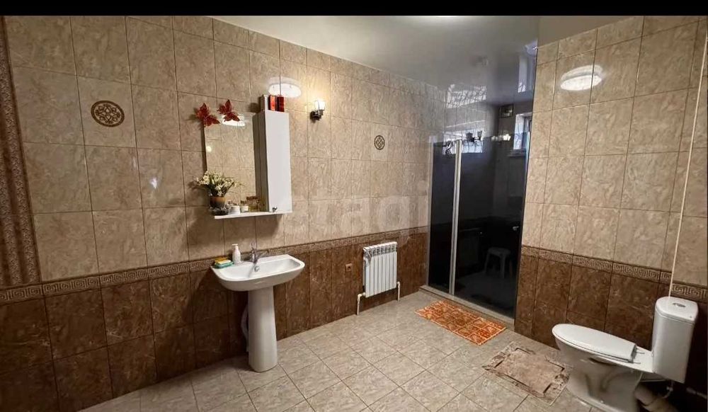 Продам дом и участок