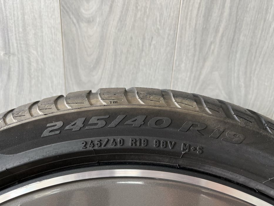Оригинални джанти АМГ 19 цола 5х112 за Мерцедес ЦЛС-класа АМГ W257 със зимни гуми 245/40/19