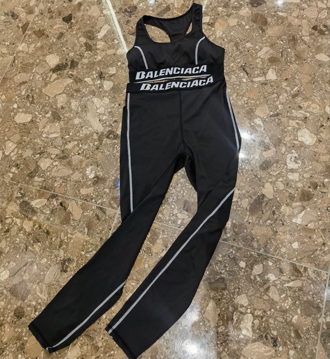 Уникален Комплект gucci