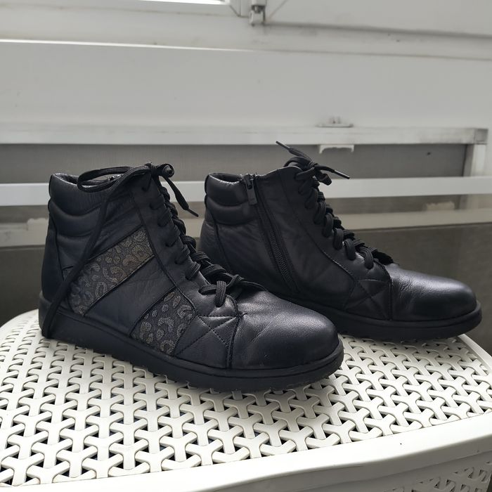 Ghetuțe din piele naturala