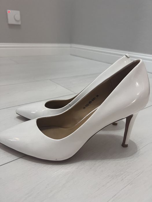 Продам свадебные туфли