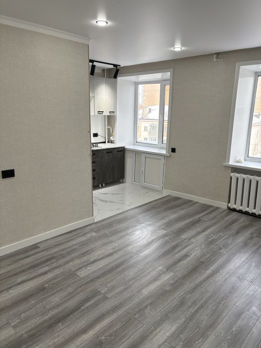 Продам 2 х комн кв в центре после ремонта