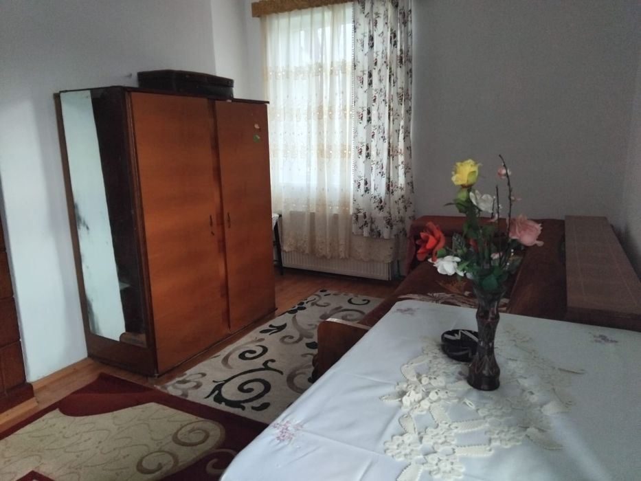 Apartament 2 camere de închiriat