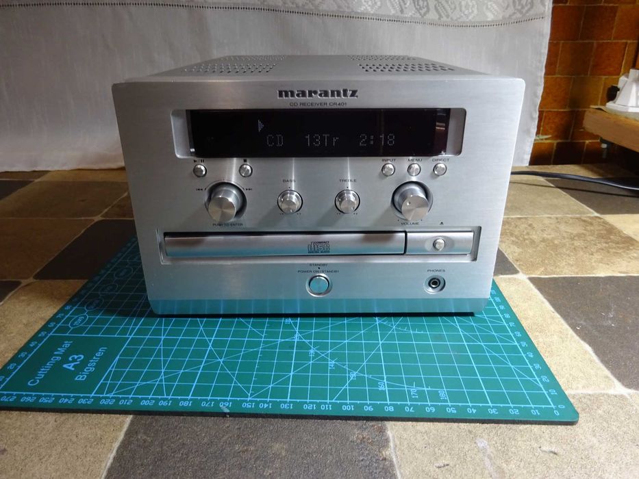 Mini sistem audio retro Marantz CR401
