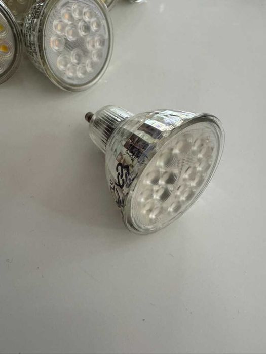 Becuri smart IKEA TRADFRI GU10 345lm CCT (ZigBee) – 15 bucati disponibile
