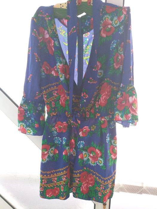 Salopeta scurta, model traditional