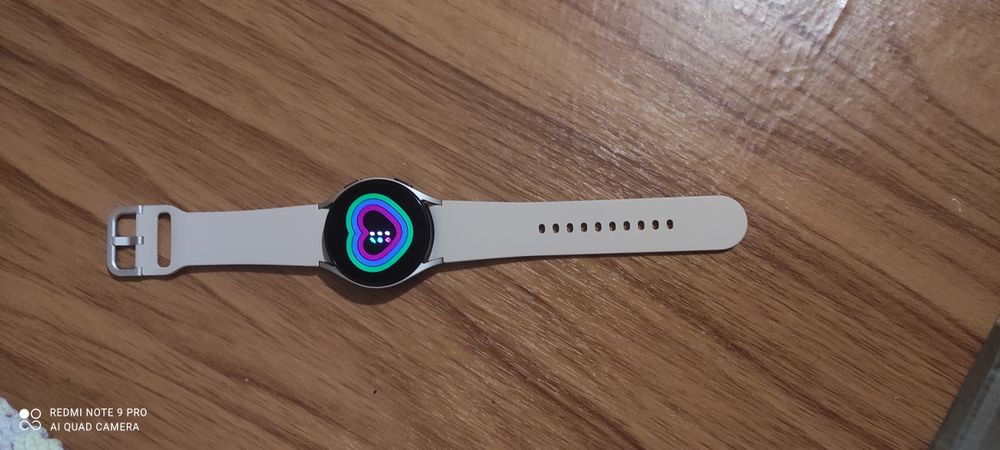 Продам смартчасы Самсунг