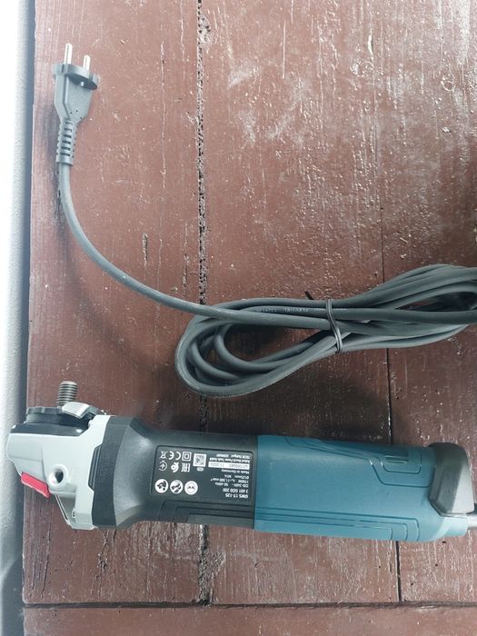 Flex profesional bosch GWS 17-125
