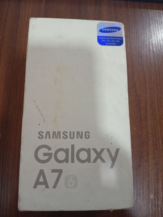 Samsung A 7  xotirasi 16 GB. Aplichatka bor. Aybi yoq.