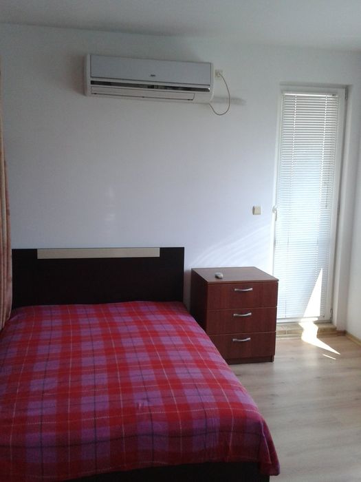 Дава се под наем Едностаен апартамент в Варна, Спортна зала - 40 кв.м за 331.5 € - Снимка #4