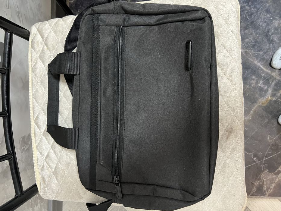 Сумка не большая