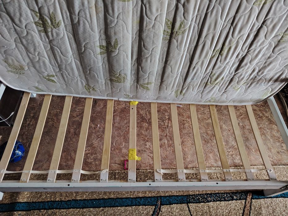 Продам детскую кроватку