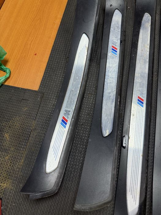 М вътрешни прагове/лайсни БМВ Е60 Е61