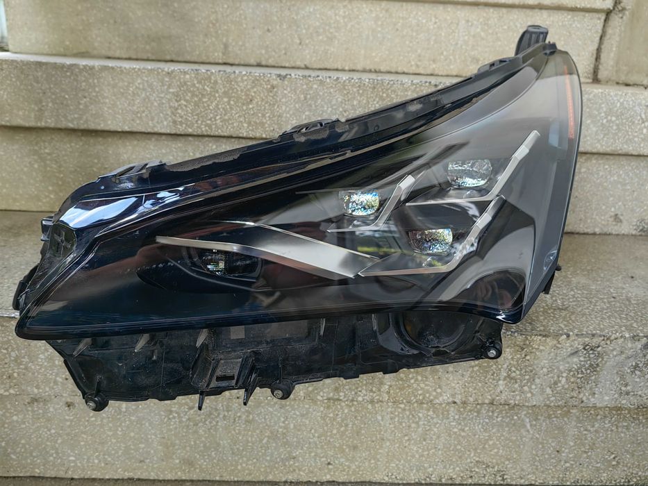 Фар Lexus NX Lift 17-21г. LED ляв / Фар Лексус НХ Оригинален