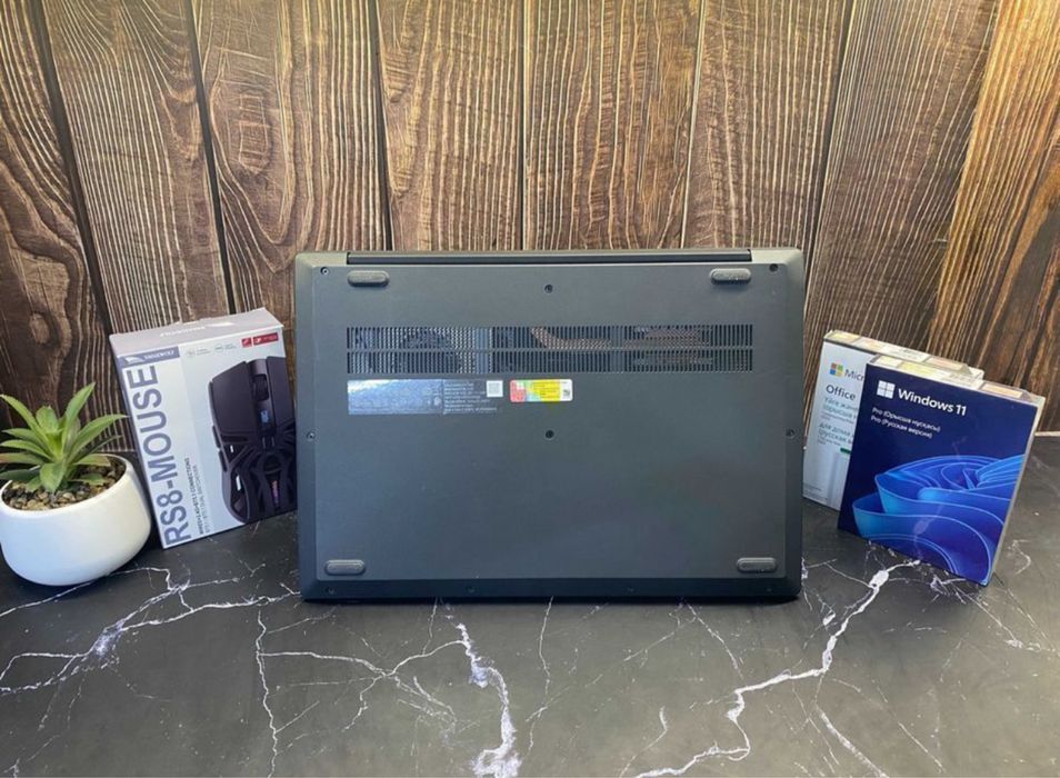 Ноутбук Lenovo IdeaPad 3