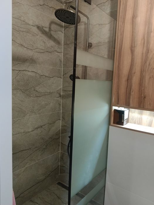 Плиточник керомогранит