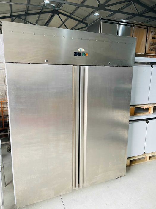 Хладилен шкаф/фризер Pelican/двоен