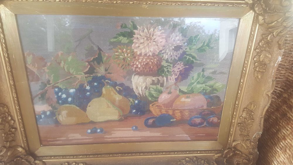 Два гоблена в рамк