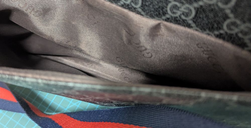 Продам сумку Gucci