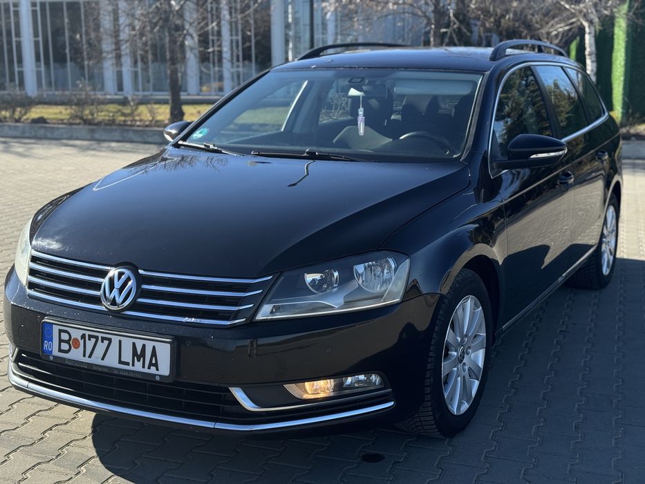 VOLKSWAGEN Passat 2011