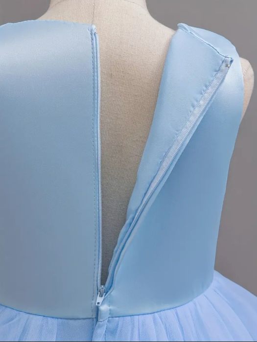 Нарядное платье принцессы