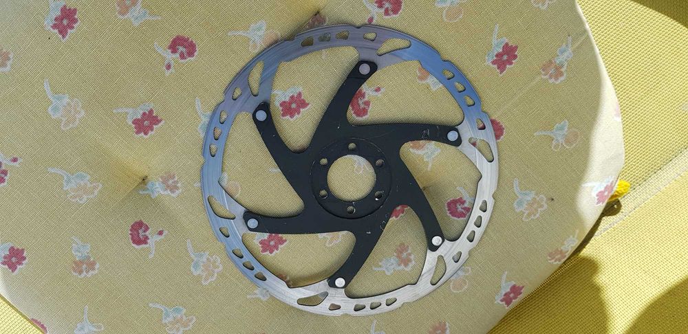 Диск Shimano SM RT76L 203mm