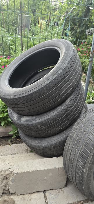Продам Bridgestone 235 55 r19