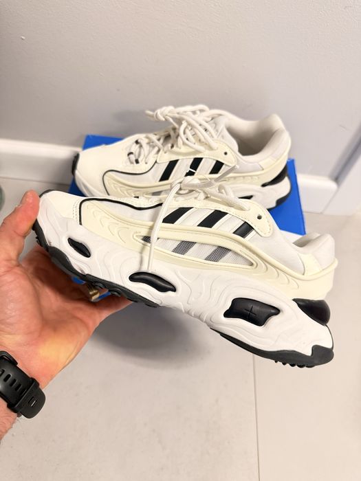 Adidas Oznova White Black