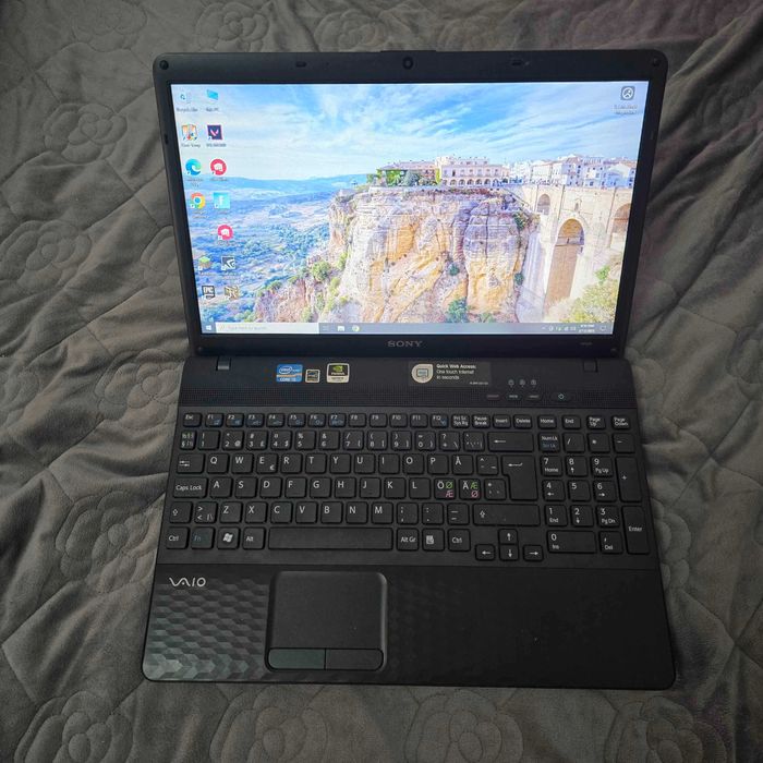 Laptop Gaming I5,Placa video dedicata ,pentru Fortnite,Roblox,MInecraft