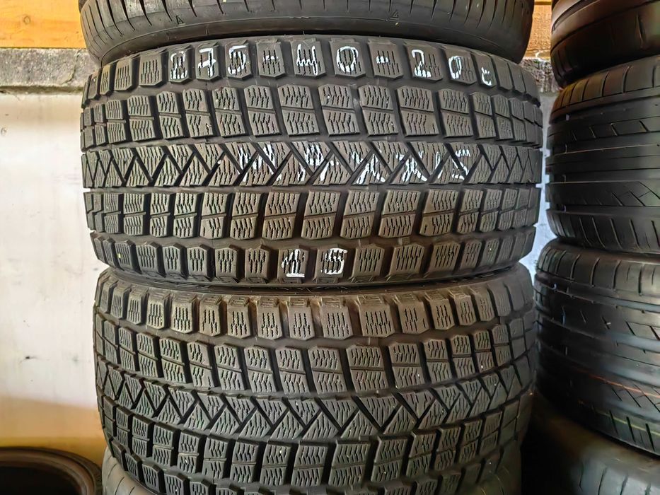 Всякакви размери и цолажи бусови и джипови гуми