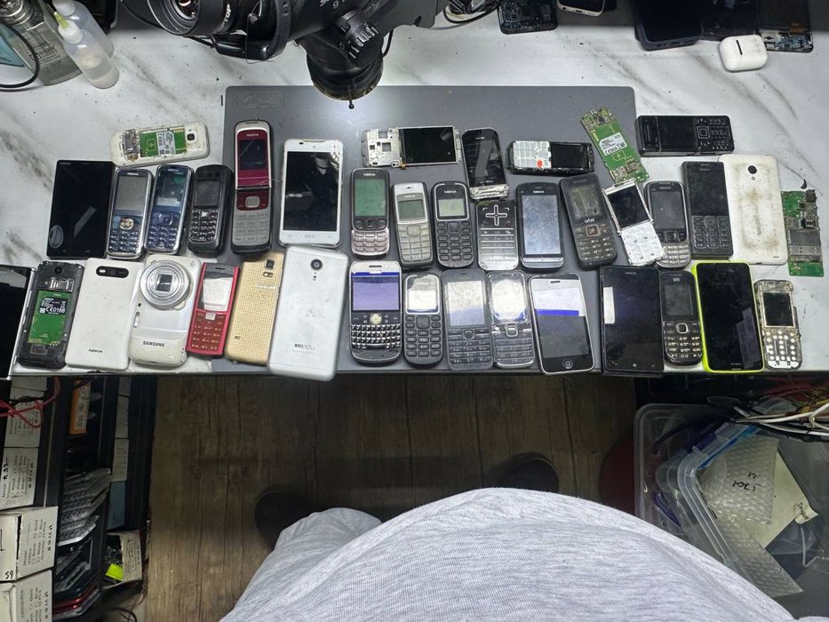 Nokia, siemens, samsung, lg Кнопочные телефоны на запчасти !