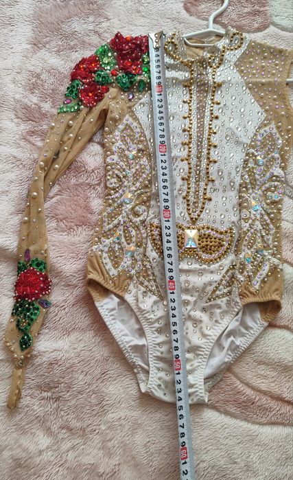 трико художествена гимнастика