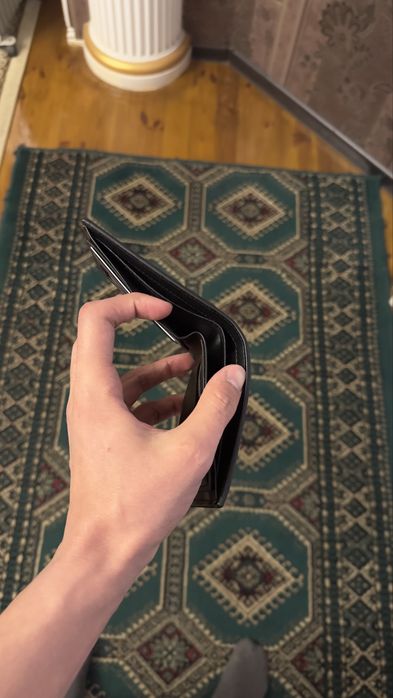 Продается кошелек Tommy Hilfiger