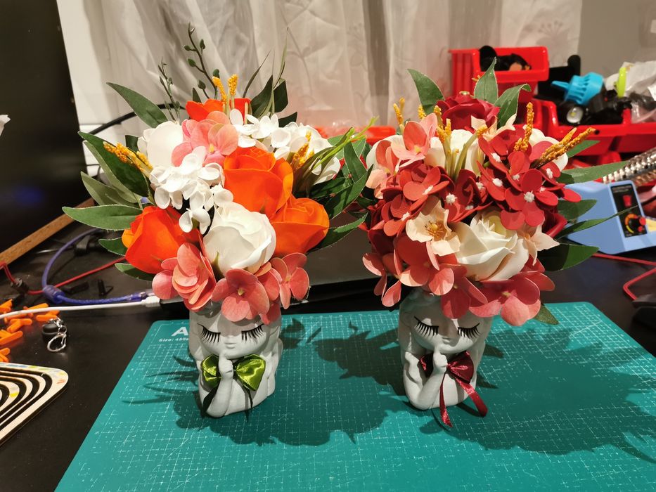 Busturi "Little Girl" ideale pentru aranjamente florale