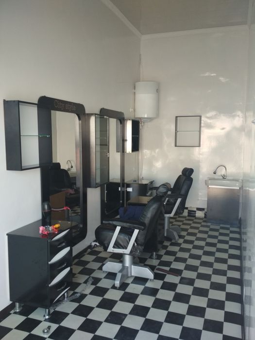 Sartaroshxona mebellari