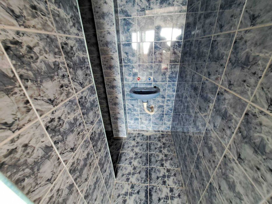 Продава се Промишлена сграда в с. Изворско, Област Варна - 1083 кв.м за 278 €/кв.м - Снимка #16