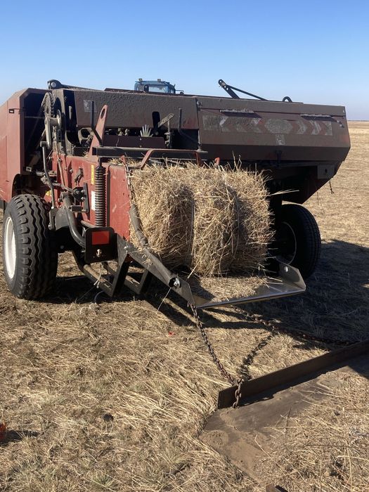 Пресс подборщик Tukan