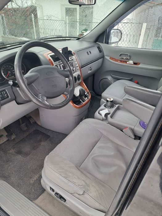 Kia carnival vand schimb